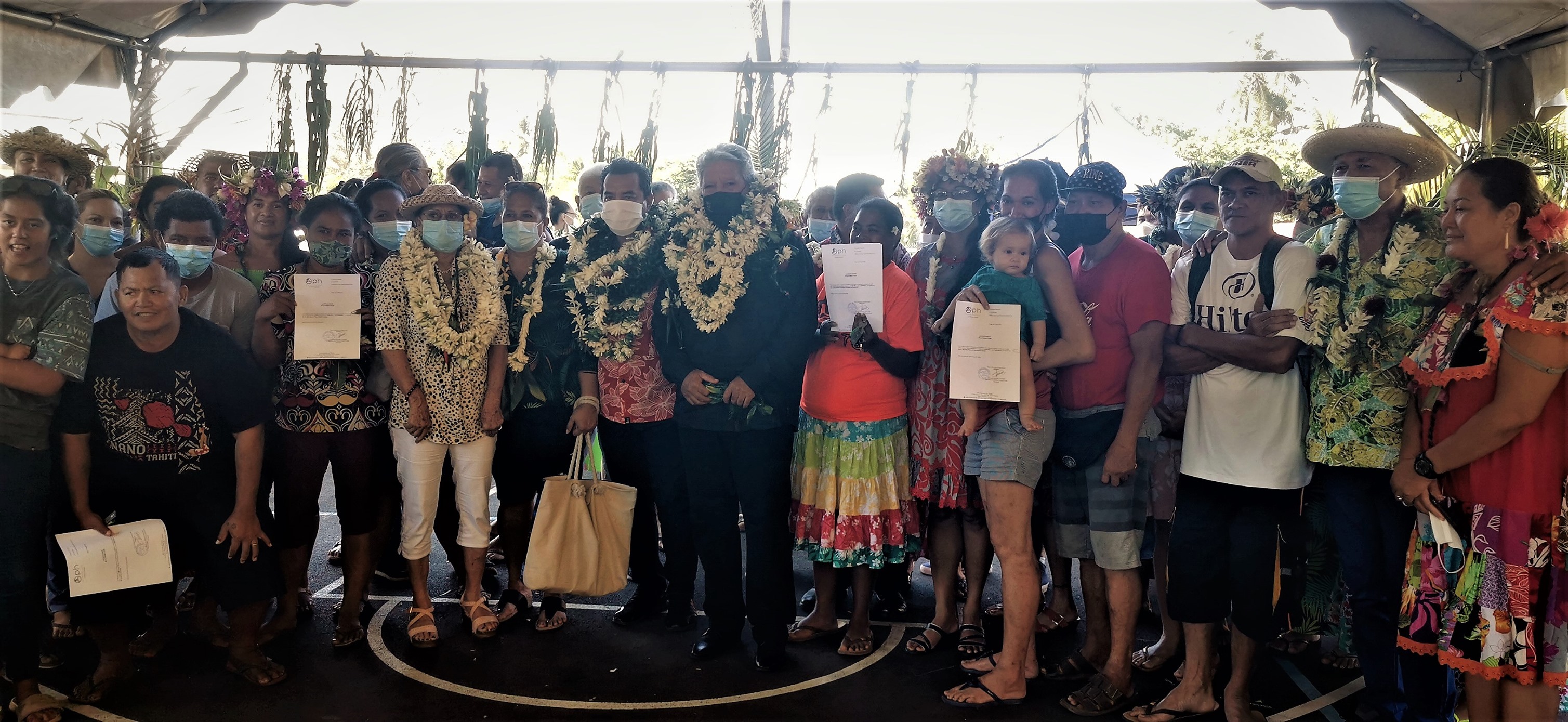 REMISE DES CLÉS DE LA RÉSIDENCE PAHANI À MOOREA